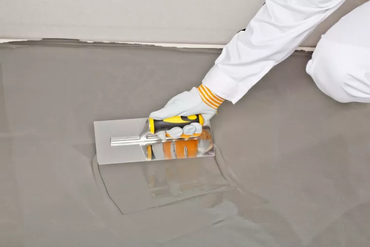 À qui s'adresser pour des travaux de dallage avec un accès difficile ? , Marseille, Azur Pompe